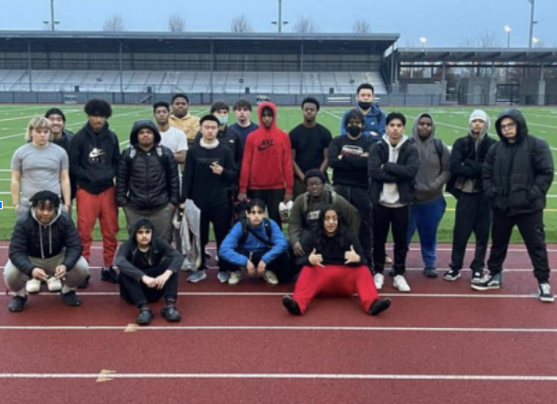 Photo of the RIse and Grind students taken from the Rentons Football Instagram.